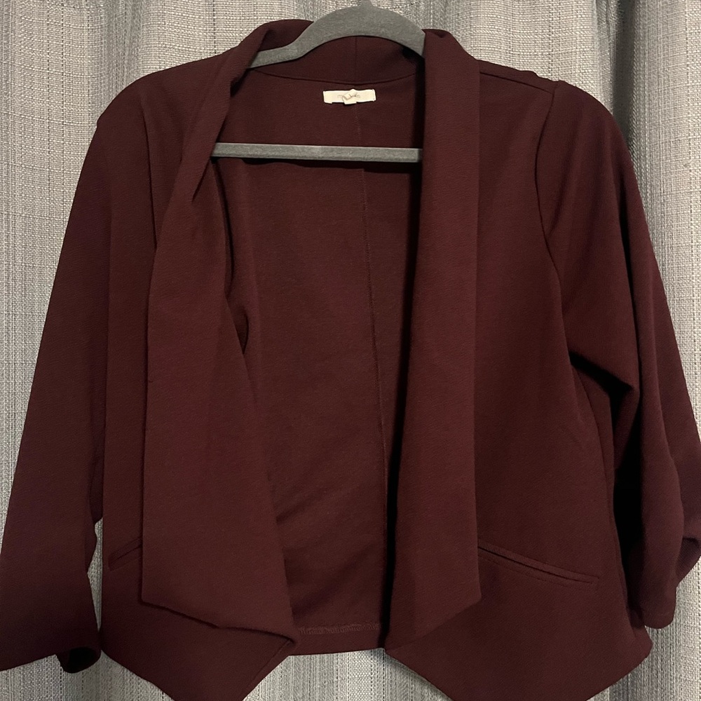 Women's Burgundy Open Front Blazer